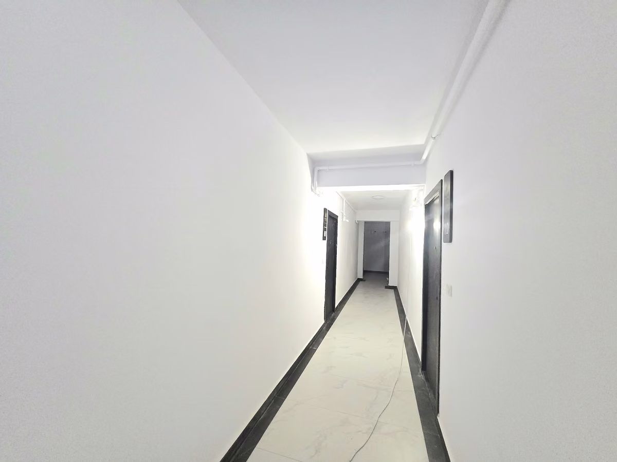 Neofort 82 Titan Pallady foto 13